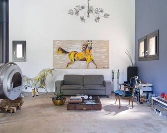 Suite L Escapade Artistique - Pierrelatte - Salon