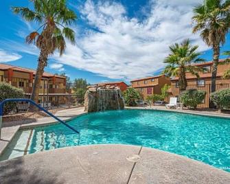 Golfer's Oasis Condominium - Mesquite - Pool