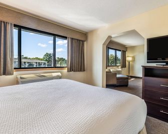Baymont By Wyndham Bloomington Msp Airport - Richfield - Ložnice