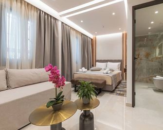 The Wine Hotel - Rhodes - Bedroom