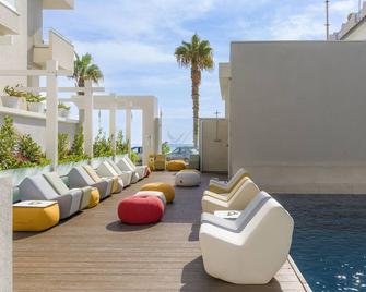 Albatros Beach Hotel - Letojanni - Patio