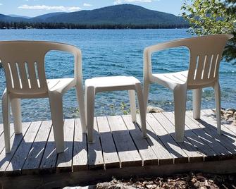 Carriage House On 150 Feet Of Lake Front - Marion - Patio