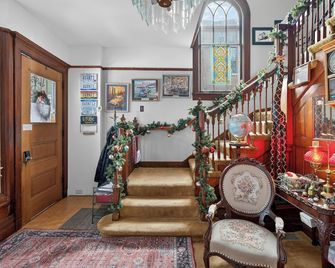 The Avanti Houses - South Bend