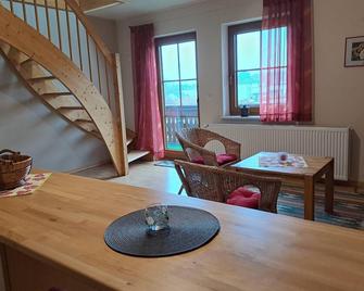 Ferienwohnung-Pruemtalblick - Prüm - Essbereich