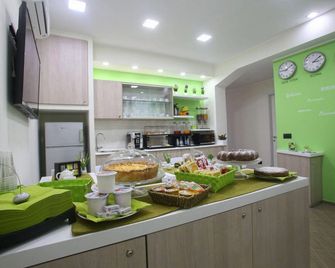 L`essenza B&B - Regio de Calabria - Buffet