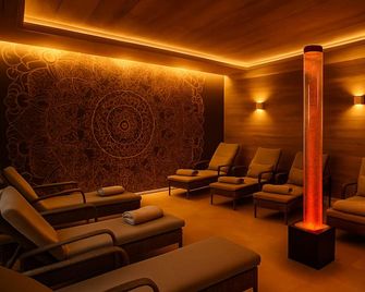 Lazensky Hotel Pyramida I - Františkovy Lázně - Lounge