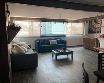 Departamento Farallon - León - Sala de estar