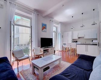 Immogroom - Fully Equipped -Ac- Near Palais Des Festivals - كان - غرفة معيشة