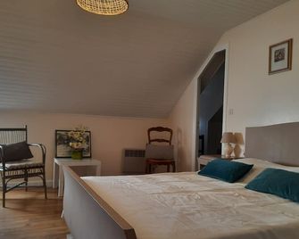 COTTAGE character 3 ears in the hamlet in the countryside near St Geniez olt - Saint-Geniez-d'Olt-et-d'Aubrac - Schlafzimmer