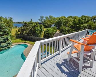 Water Views Private Pool Access to Cove - West Dennis - Balcony