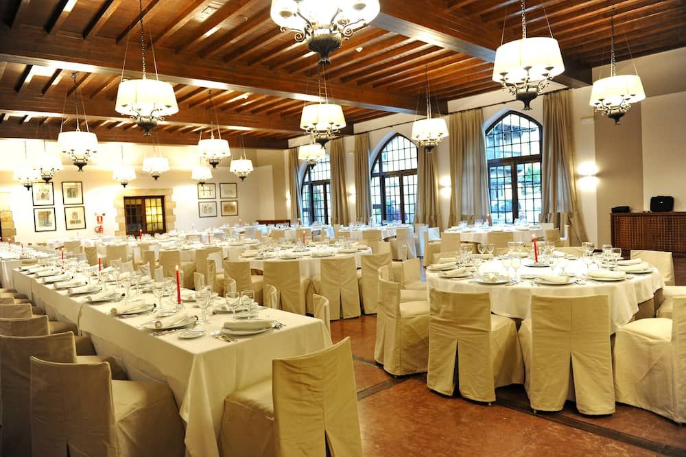 Parador de Santillana del Mar - Santillana del Mar - Festmiddagsal