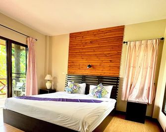 Phureenun Resort - Pak Chong - Bedroom