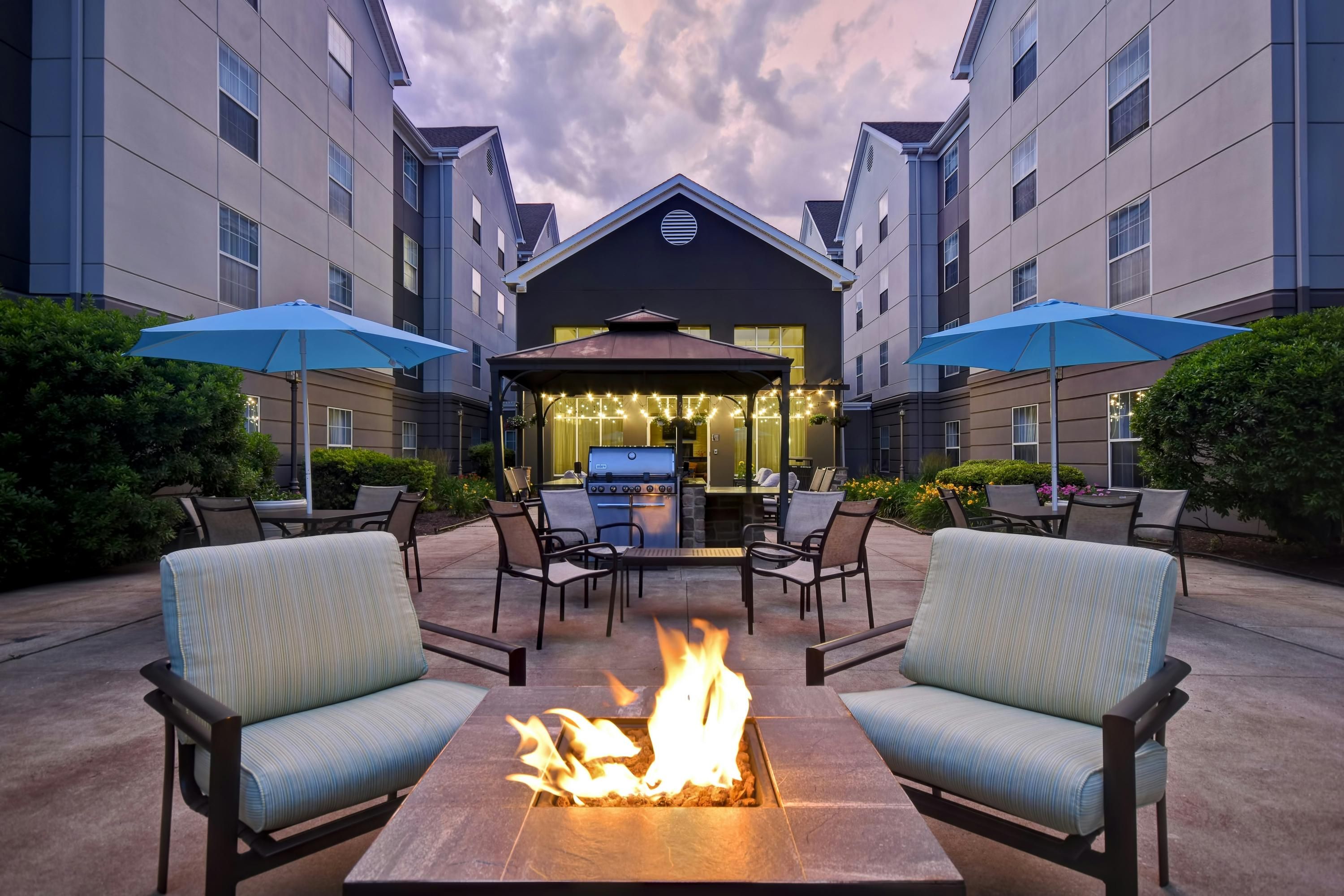 Homewood Suites by Hilton Philadelphia - Great Valley - Malvern - Patio