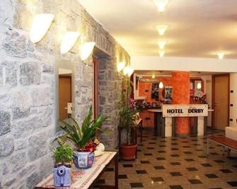 Hotel Derby - Aprica - Reception