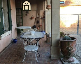 Maison Avec Jardin Proche Davignon 8 Personnes - Le Pontet - Patio