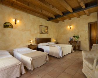 Agriturismo Casa Rosa - Verona - Habitación