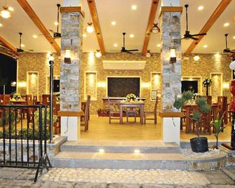 Eduardo's Resort - Calapán - Lobby