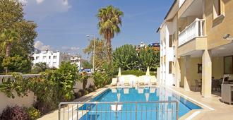 Dinara Hotel - Kemer - Pool