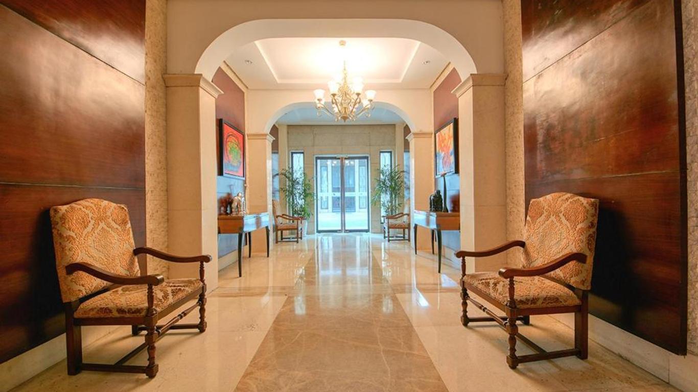 Shanghai Rhea Lakeview Hotel