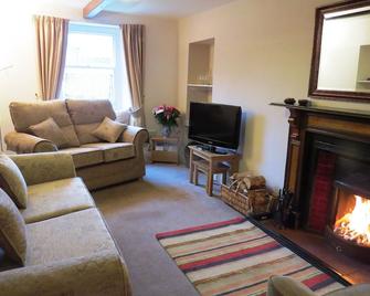 Keld Manse; Cosy 'Get Away From It All' Cottage in the Yorkshire Dales Nat Park - Hawes - Wohnzimmer