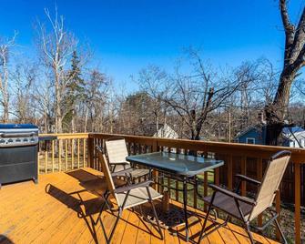 Cozy Easy Access to the Best of the Hudson Valley - Cornwall - Balcony
