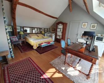 Les Glycines - Ury - Living room