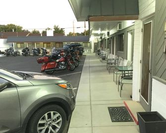 Highlander Motel - Williams
