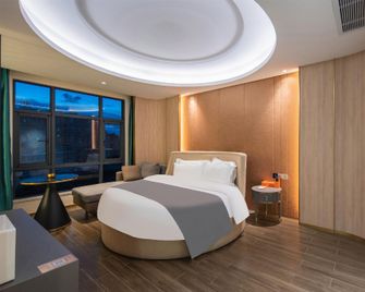 No.1 International Hotel - Chaozhou - Bedroom