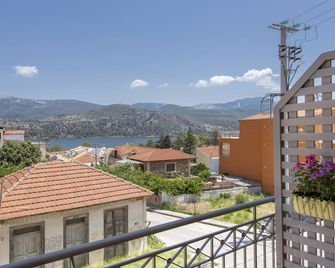 Dina Apartments Argostoli - Lassi - Balkon