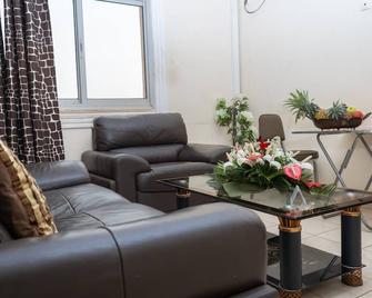 Prodiges Hôtel - Yaoundé - Living room