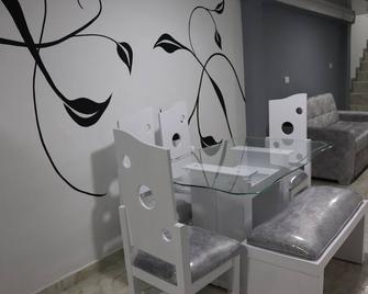 Apartahotel Tia Ines - Montenegro - Living room