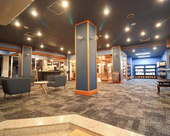 Hotel&Resort Yamanouchi Hills - Yamanouchi - Lobby