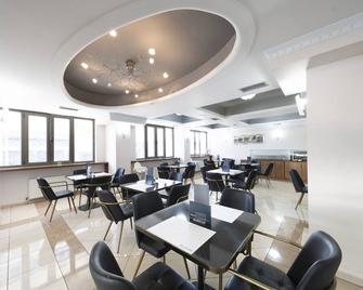 Rotonda Hotel - Salónica