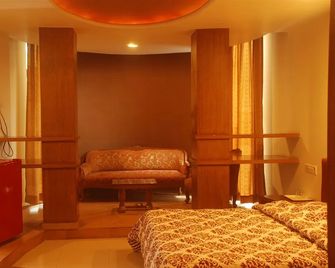 OYO Flagship 568 Bandra Mumbai - Bombay