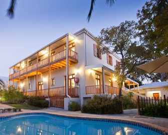 The Queen Of Calitzdorp - Calitzdorp - Building