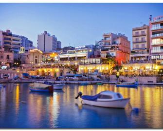 Cozy Apartment in an Amazing Location - Sliema