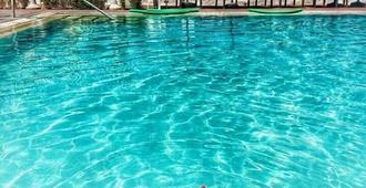 艾爾巴斯科酒店 - 福利奧迪伊斯基亞 - 福利奧 - 游泳池
