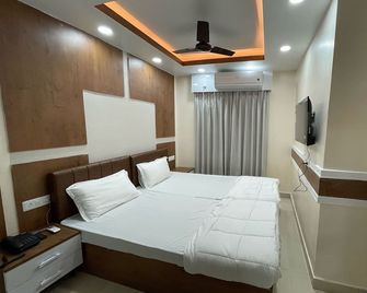 Hotel Nandan Inn - Gaya - חדר שינה