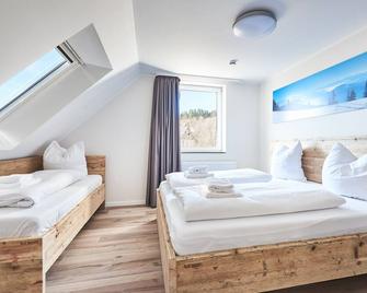 Smart Resorts Haus Saphir Ferienwohnung 511 - Winterberg - Bedroom