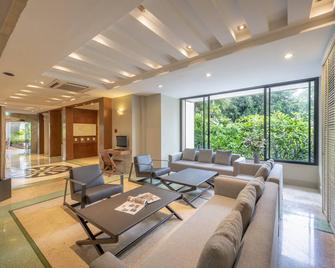 Bangkok Shortstay 2 to 3 BR Sukhumvit - Bangkok - Lobby