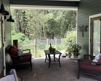 Country Cottage Alachua Gainesville High Springs Ginny Springs Go Gators! - Alachua - Patio
