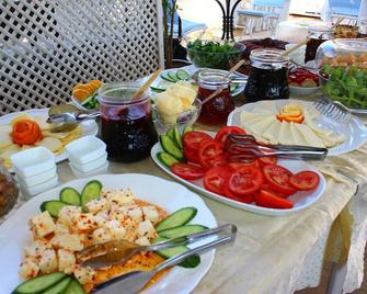 Su Otel Bozcaada - Bozcaada - Essen