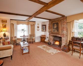 The Old House Guest House - Salisbury - Living room