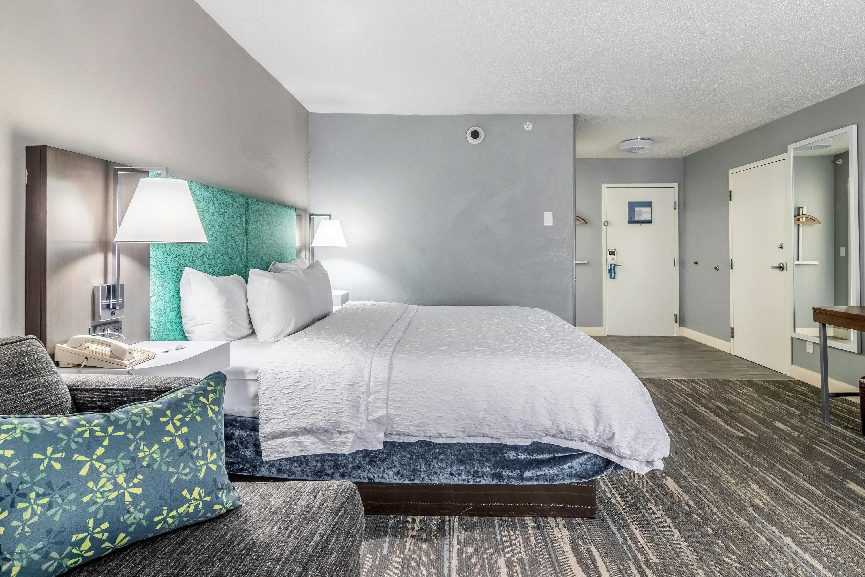 Hampton Inn Youngstown-North - Youngstown - Soverom