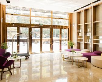 Lavande Hotel Shantou High-Speed Railway Station Ziyun Xinyu - Shantou - Lobby