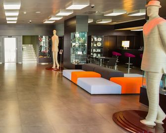 Ariha Hotel Cosenza - Cosenza - Lobby
