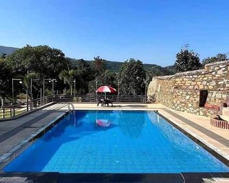 Meera Valley Resort - Udaipur