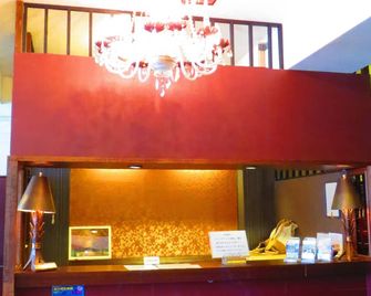 Stella Resort - נאהא - דלפק קבלה