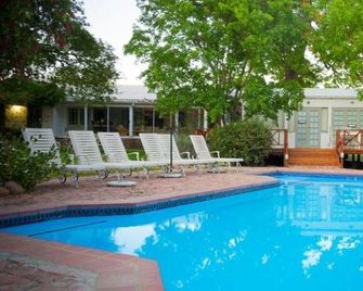 5 Mountains Lodge & Spa - Wellington - Zwembad