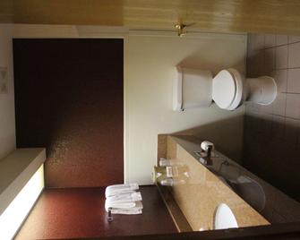 Red Roof Inn Pharr - Mcallen - Pharr - Baño